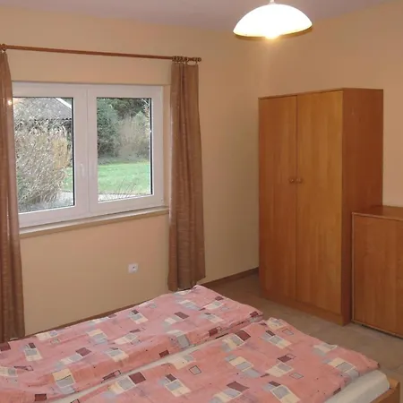 In For 5 Persons Ferienhaus *