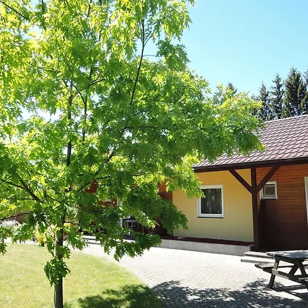 In For 5 Persons Ferienhaus *